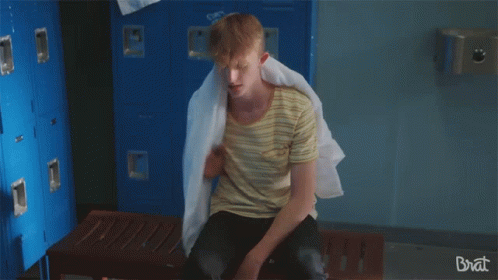 Throw In The Towel Frustrated GIF - Throw In The Towel Frustrated Team  Manager - Discover & Share GIFs