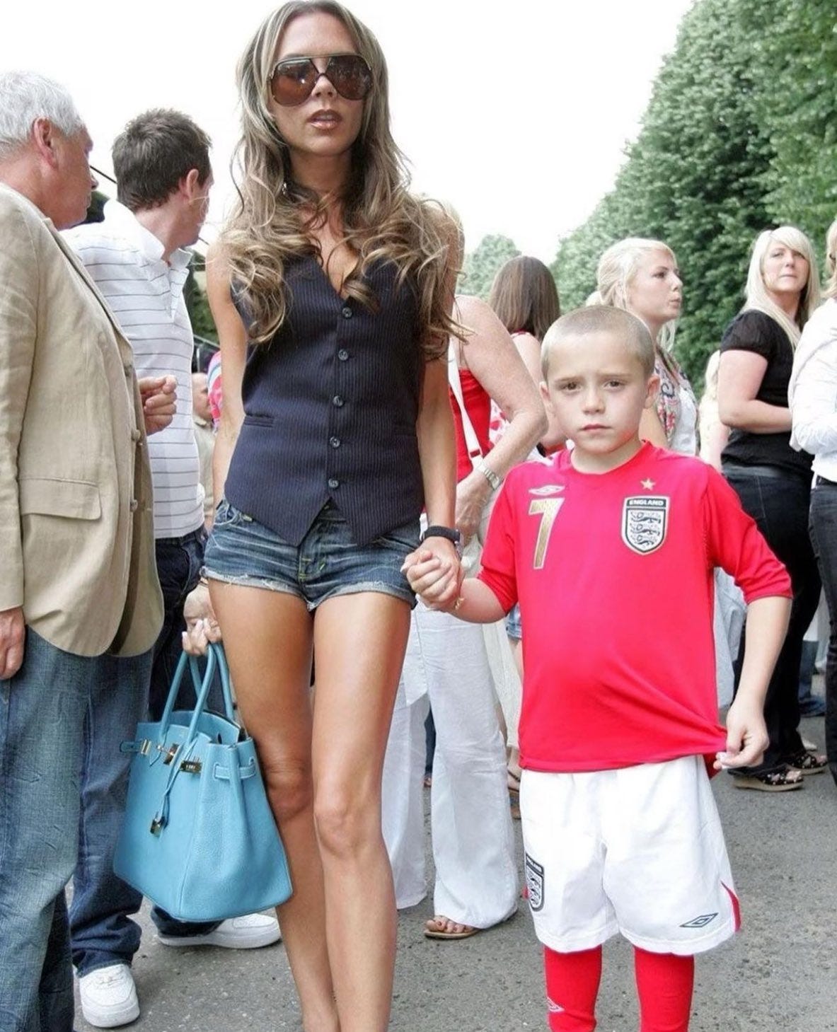 popculture on X: "victoria beckham attending her son's soccer game with a  birkin https://t.co/GSIzWRkUXn" / X