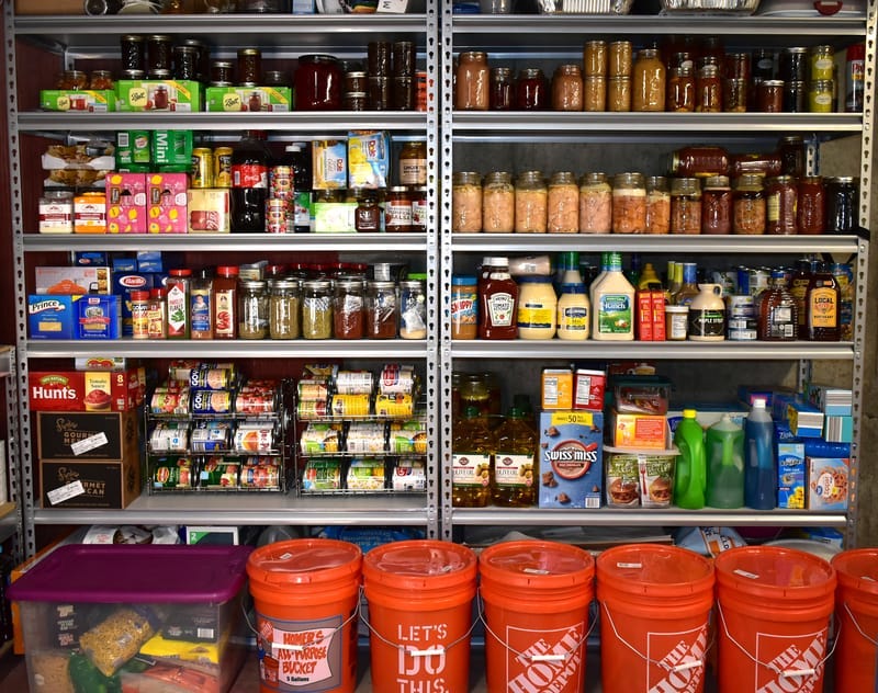 Article to Red: How to Build and Stock a Prepper Pantry | elink