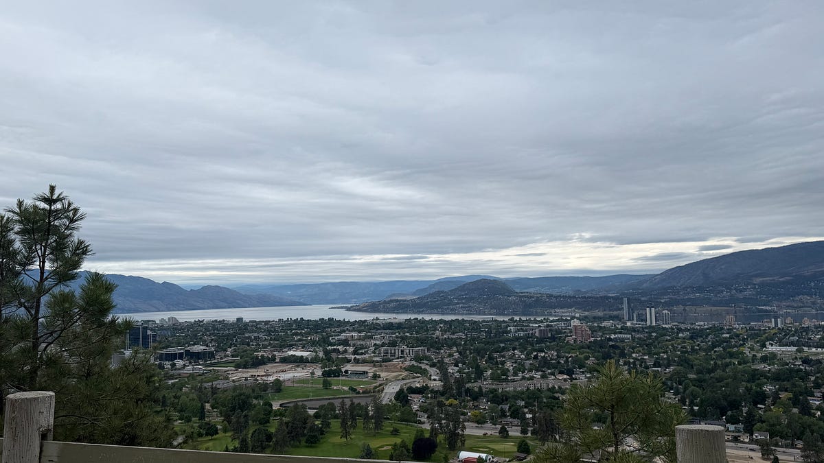 Mailbag: Greetings from Kelowna