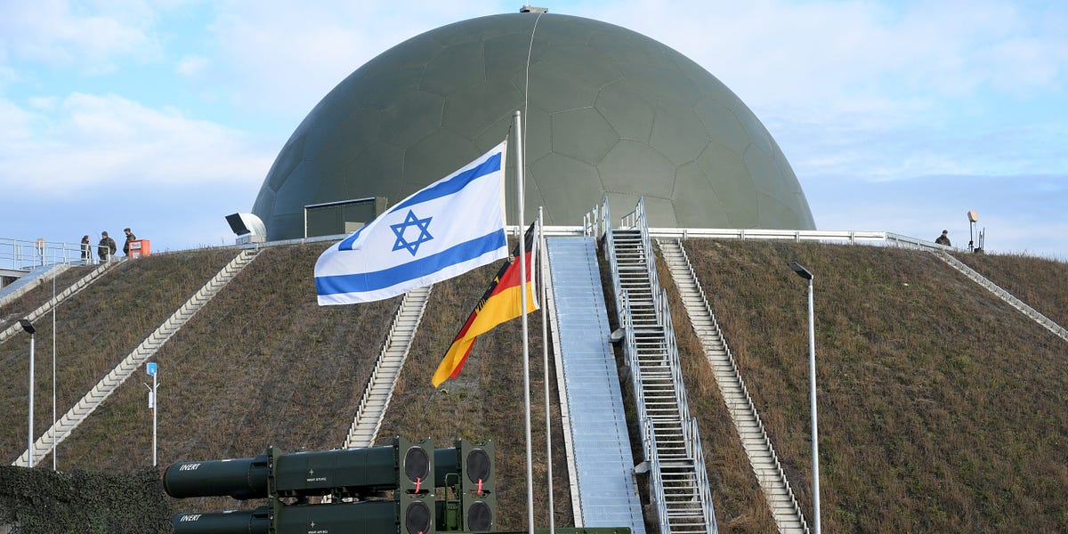 Israel secures record gas deal with Egypt and record arms deal with Germany; U.S. airstrike on another boat in Pacific kills four