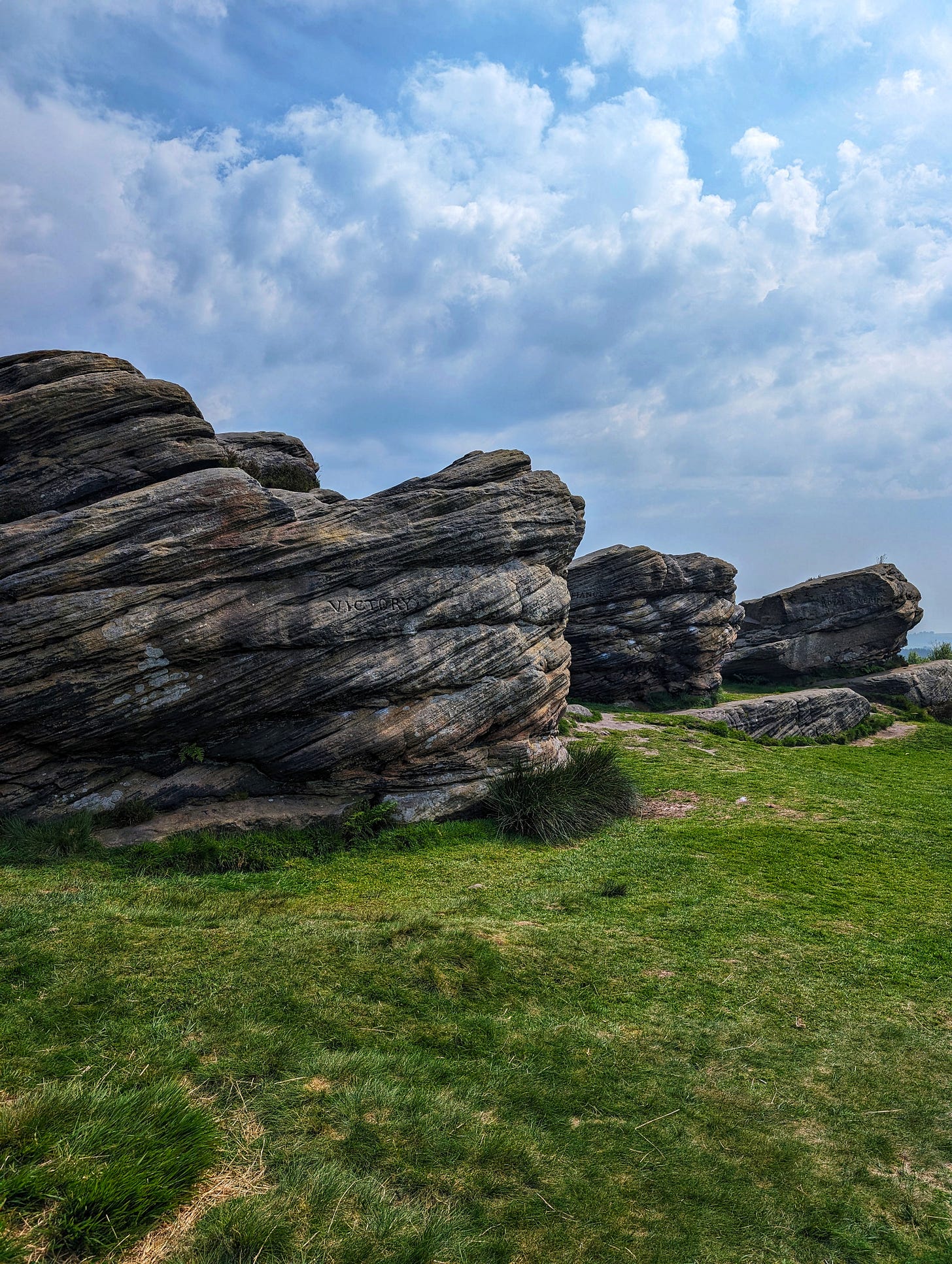 Picture of the Three Ships boulders on Birchen Edge, Peak District