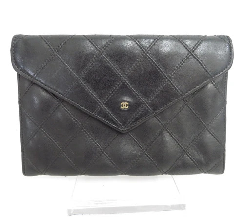 Authentic CHANEL Bicolore Quilted Leather Bifold Wallet  #42484 - Picture 1 of 22