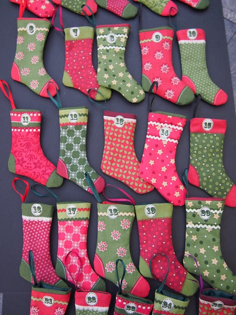 Advent Stocking Bunting