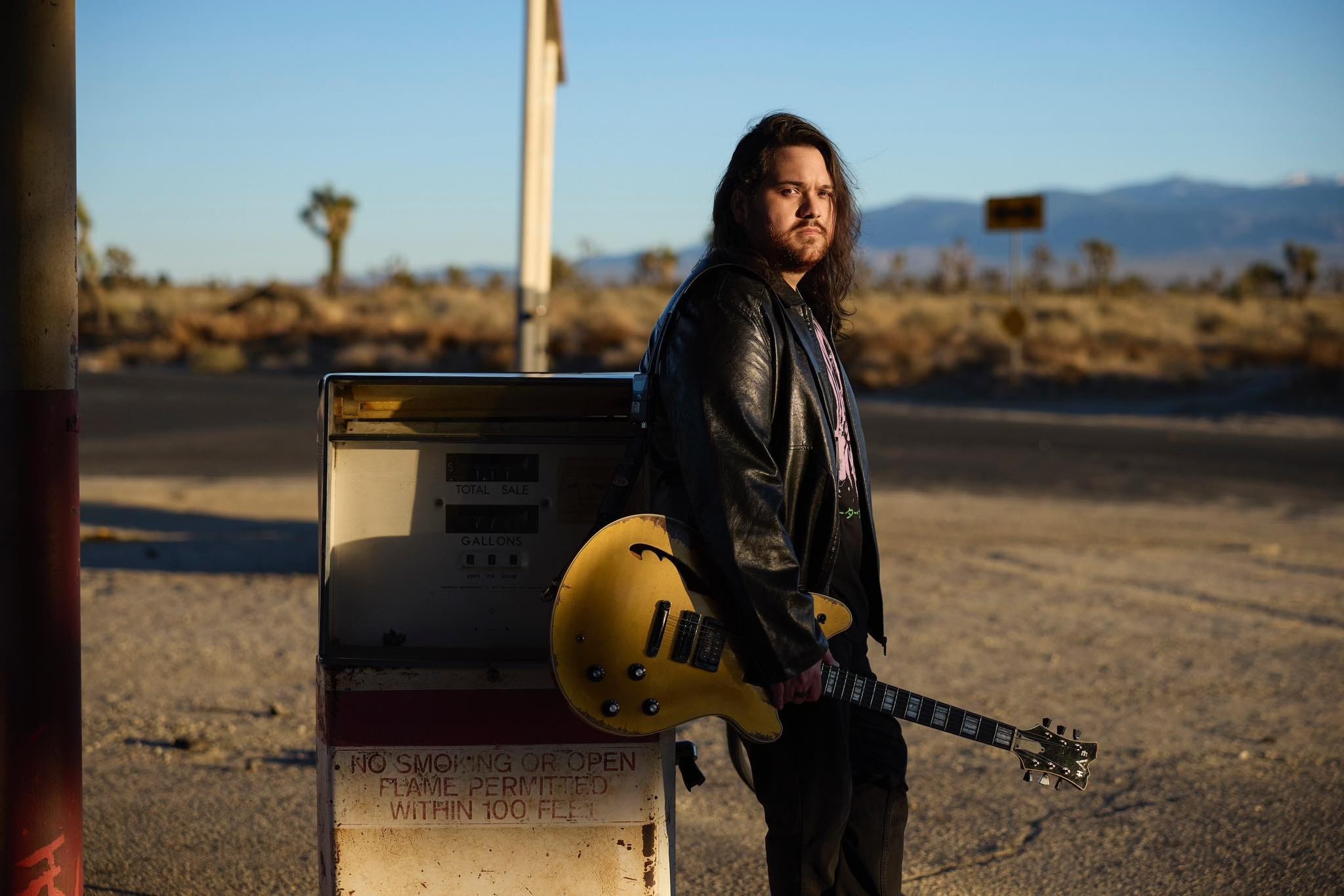 Obscure 90's albums from Angkor Wat to Behind the Scenery, image size:2048x1366