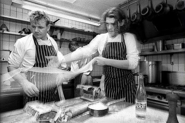World-renowned chef Marco Pierre White training his new apprentice Gordon  Ramsay. Early 1990s : r/OldSchoolCool