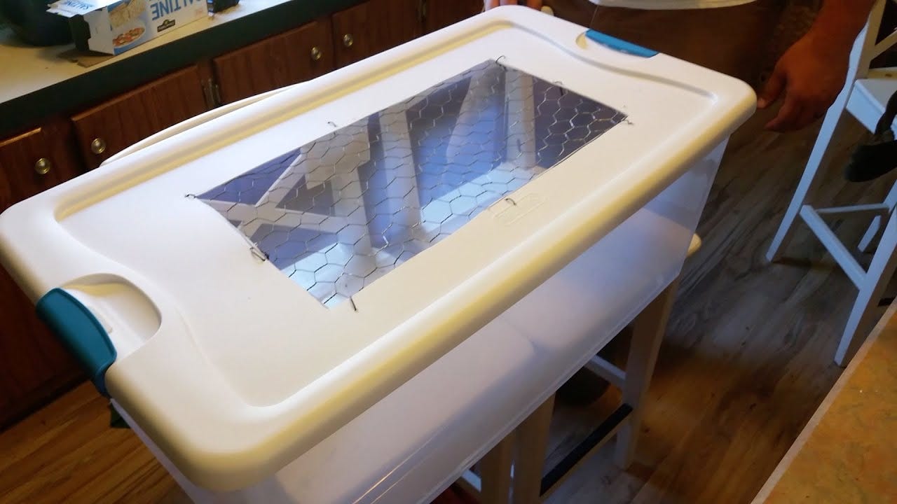 How to Make Brooder From Plastic Tote