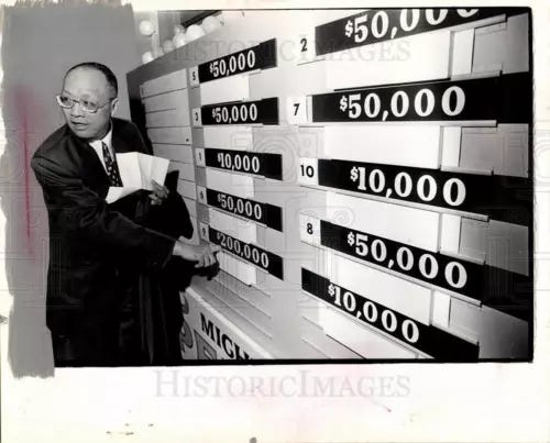 1972 Press Photo Michigan State Lottery coleman betty - dfpb66935 - Picture 1 of 2