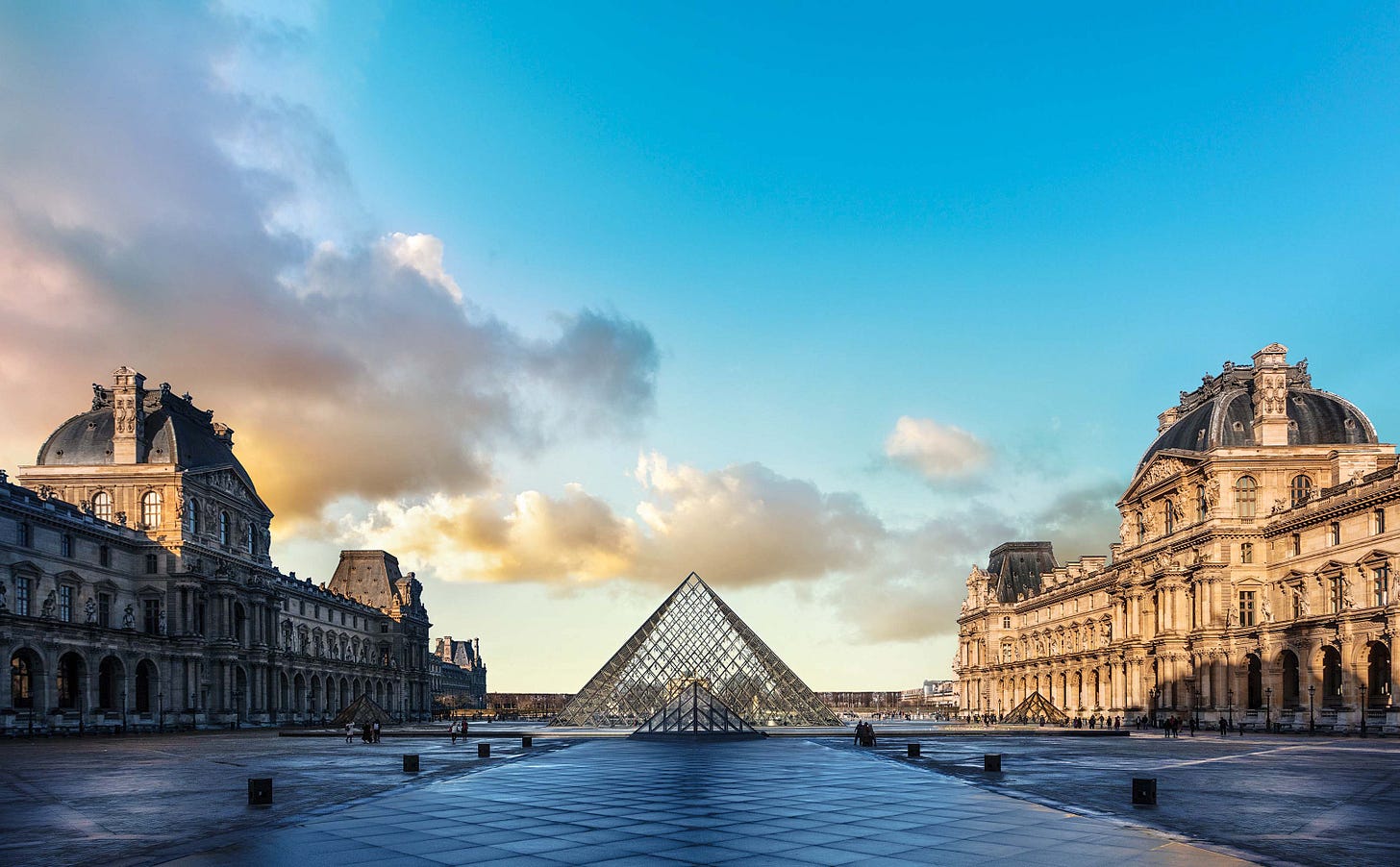 羅浮宮玻璃金字塔|來源:Musée du Louvre(官方圖片) 羅浮宮玻璃金字塔|來源:Musée du Louvre(官方圖片)