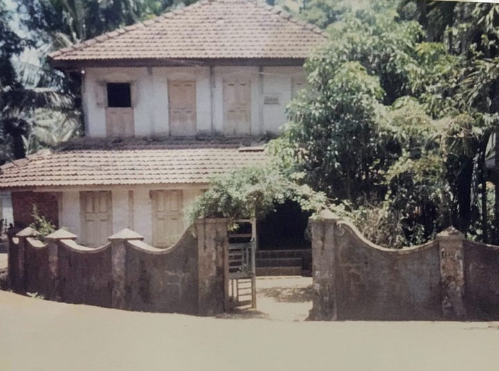 Photo of the seaside village of Murud Janjira in the Konkan region of India.
