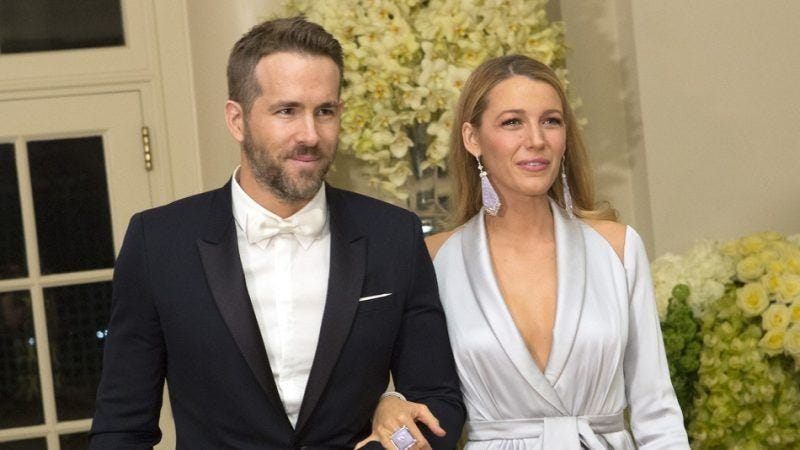 ryan reynolds blake lively deny breakup want more children ryan reynolds blake lively deny breakup want more children