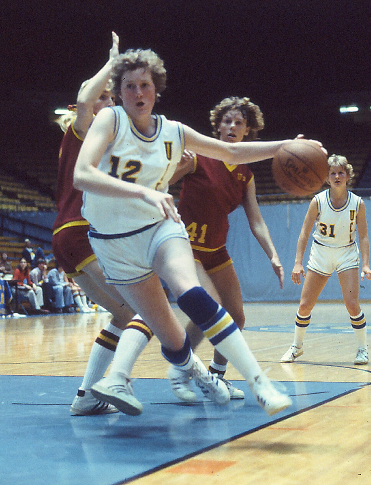 Former UCLA star Denise Curry celebrates Bruins' Final Four run - Los Angeles Times Former UCLA star Denise Curry celebrates Bruins' Final Four run - Los Angeles Times