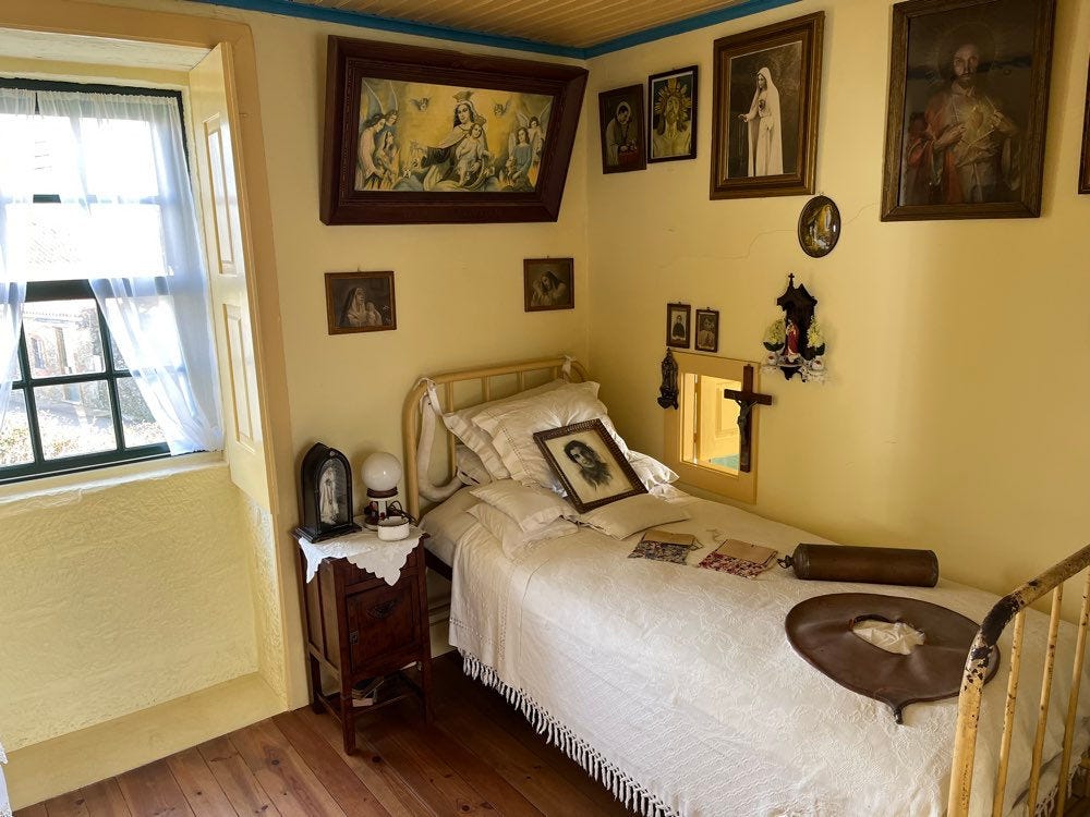 Her mom and sister shared the bedroom through that small door. Her mom and sister shared the bedroom through that small door.