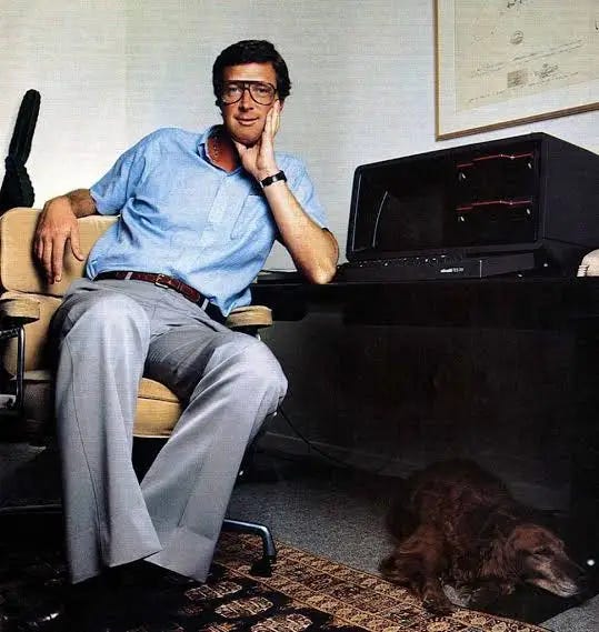 Electronic Life - Michael Crichton Electronic Life - Michael Crichton