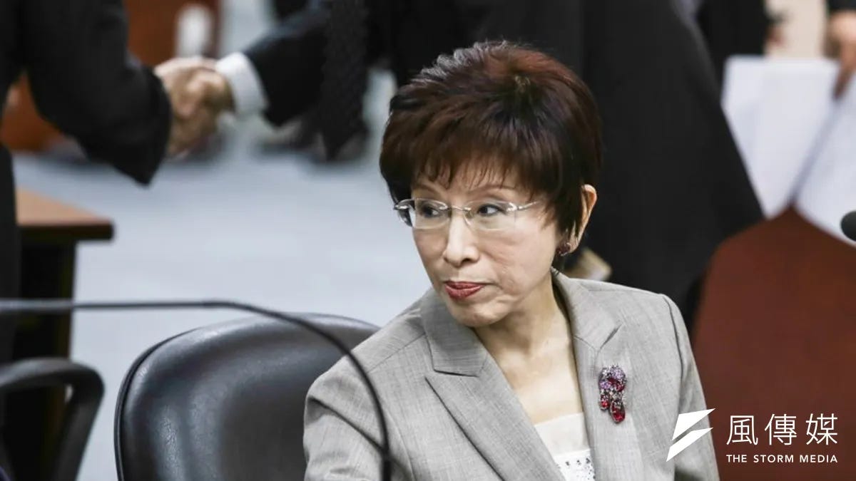 洪秀柱赴北京参加93阅兵,陆委会一度扬言将厘清相关法律规范。(资料照,林韶安摄) 洪秀柱赴北京参加93阅兵,陆委会一度扬言将厘清相关法律规范。(资料照,林韶安摄)