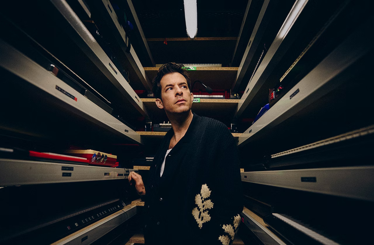 Mark Ronson in the recording studio