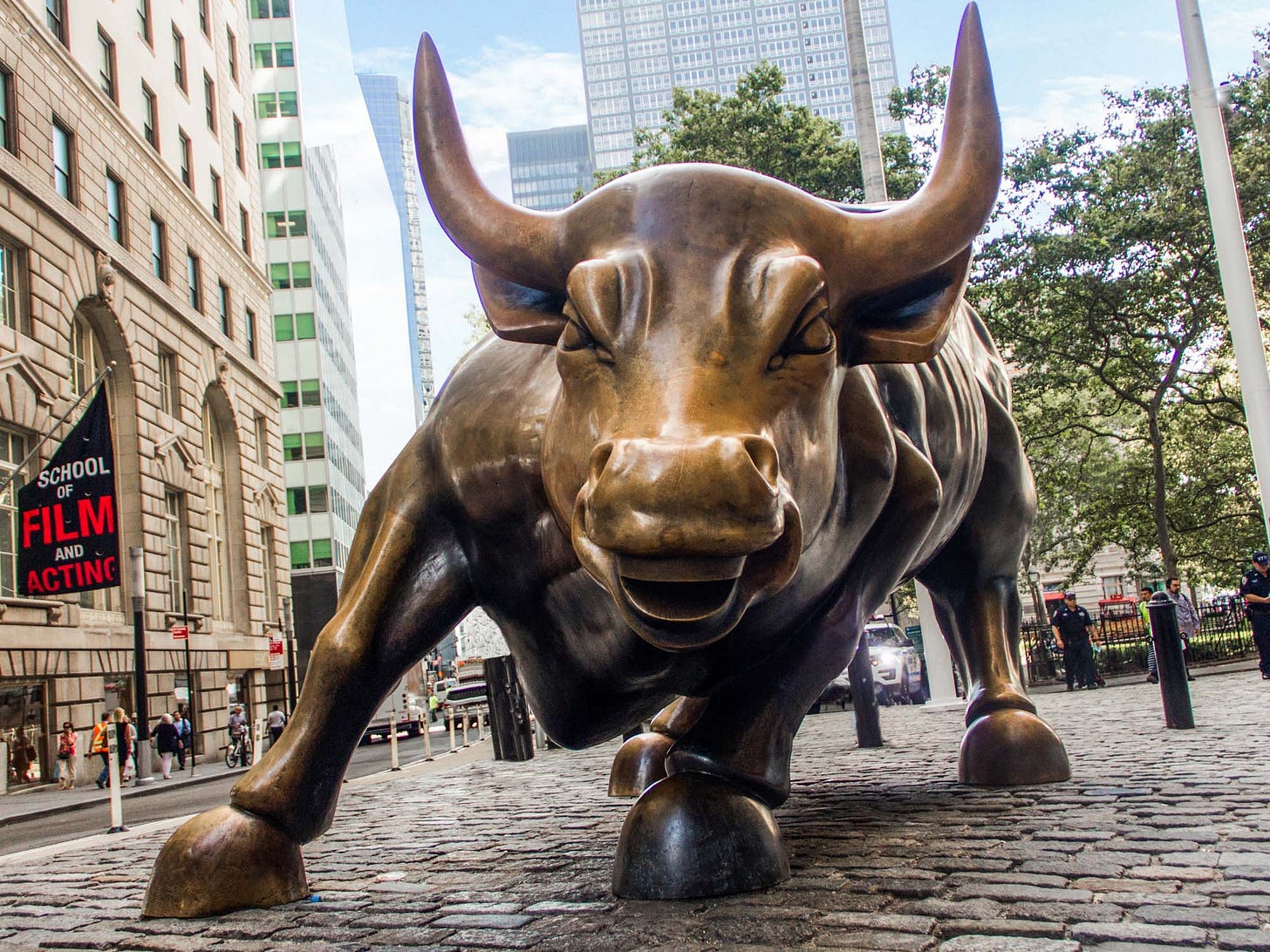 History of the Charging Bull (and How To See It) - The Wall Street  Experience