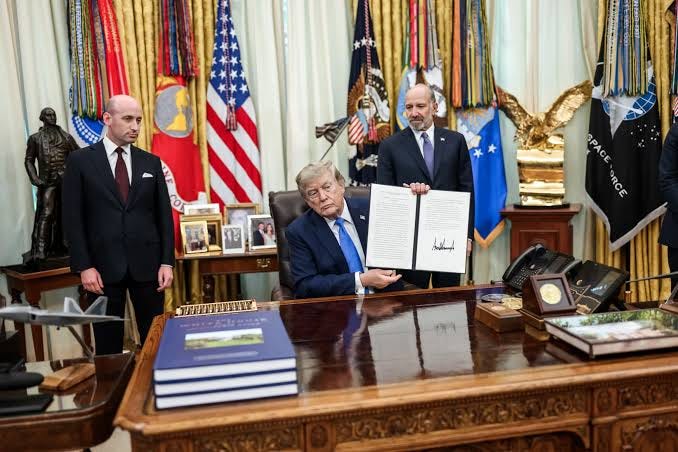 Trump signs two executive orders targeting birth tourism, birthright citizenship - Travel Trade Journal Trump Signs Executive Orders on Birthright Citizenship, Targets Birth Tourism Trump signs two executive orders targeting birth tourism, birthright citizenship - Travel Trade Journal Trump Signs Executive Orders on Birthright Citizenship, Targets Birth Tourism