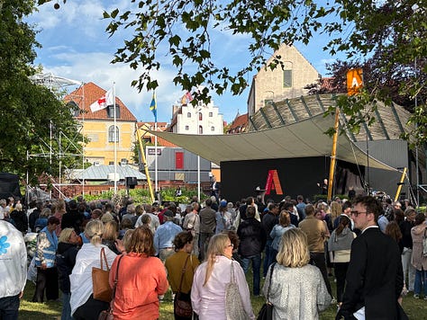 Några av de seminarier som arrangerades på Mediescenen under Almedalsveckan. 15 arrangörer stod för 28 programpunkter under tre dagar. 