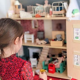 Supporting Play-Based Learning in Everyday Life