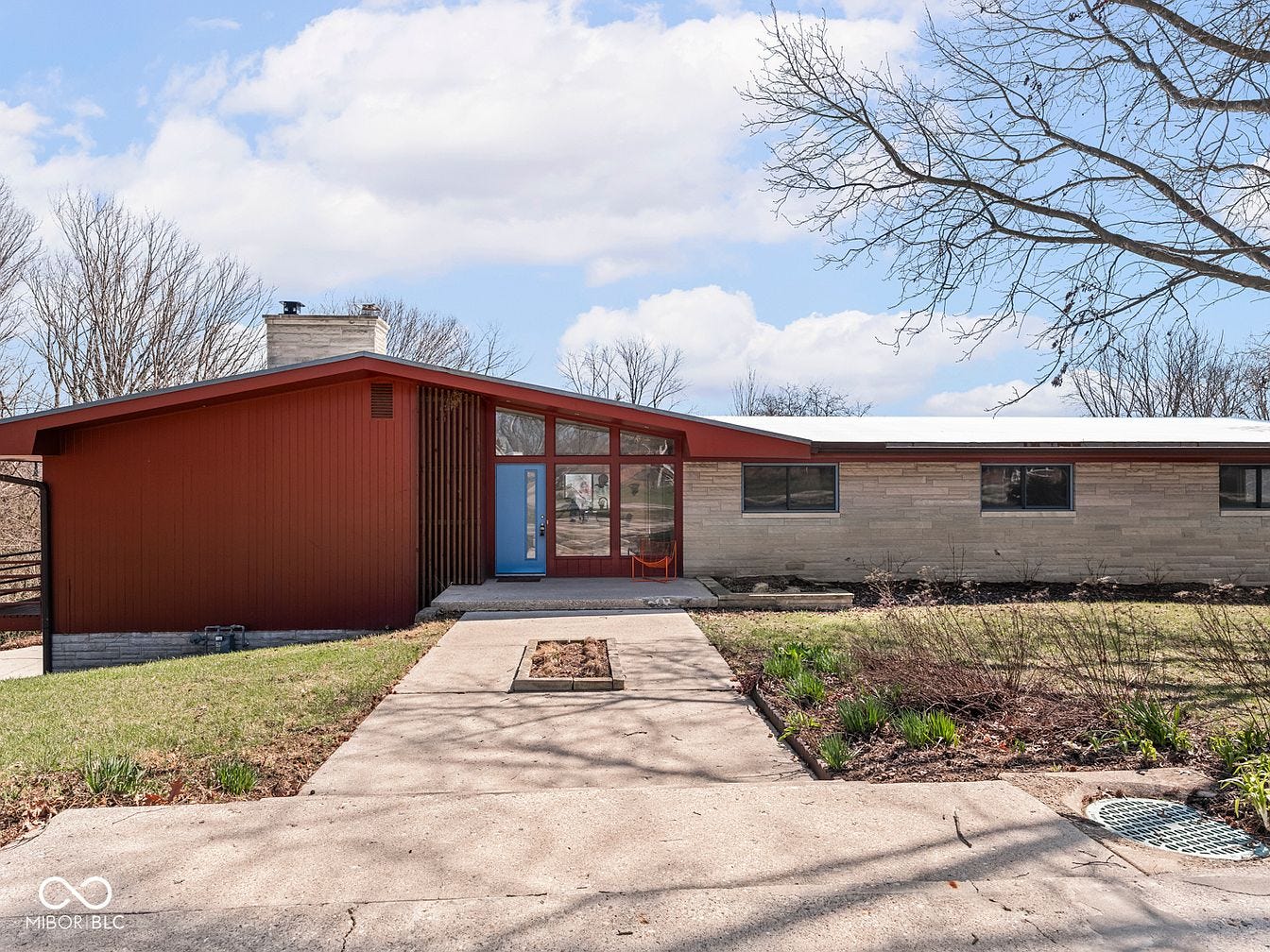 carousel photo #3 (MLS)