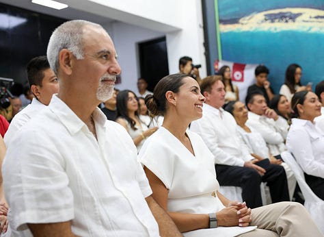 Impulsa Ana Paty Peralta espacios para dar voz a jóvenes cancunenses en ...