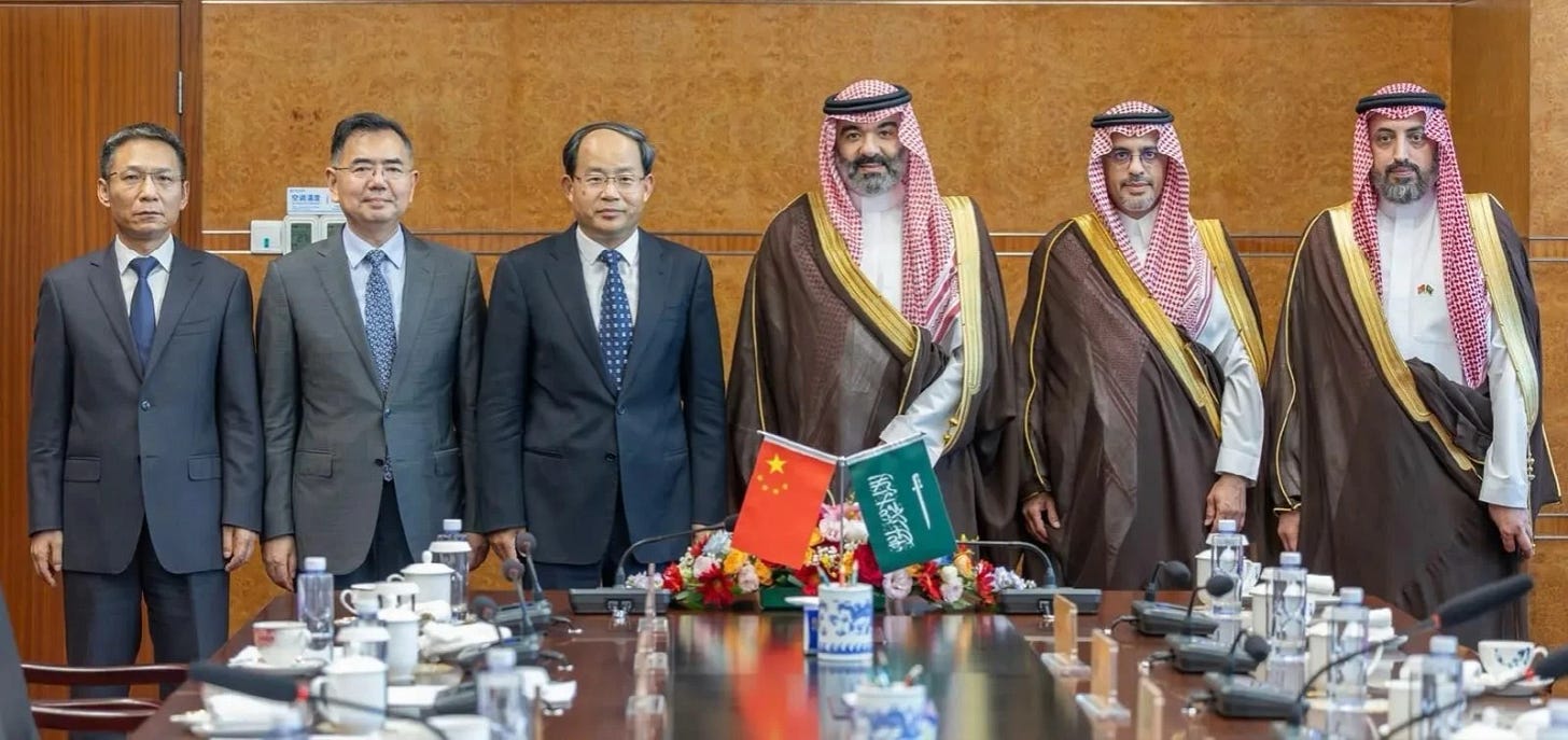 From left to right: Chen Lin, Li Guoping, Shan Zhongde, and Abdullah Alswaha at their July 13th meeting to discuss space cooperation. From left to right: Chen Lin, Li Guoping, Shan Zhongde, and Abdullah Alswaha at their July 13th meeting to discuss space cooperation.