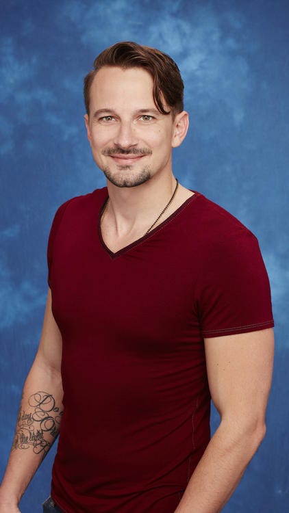 Evan Bachelorette 2016 Jojo Fletcher Men Images 422x750-019 Evan Bachelorette 2016 Jojo Fletcher Men Images 422x750-019