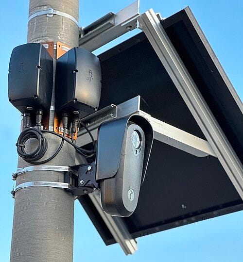 File:Close up of Flock camera.jpg