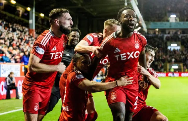 Aberdeen vs Rangers: Scottish Premiership - BBC Sport - BBC Sport Aberdeen vs Rangers: Scottish Premiership - BBC Sport - BBC Sport