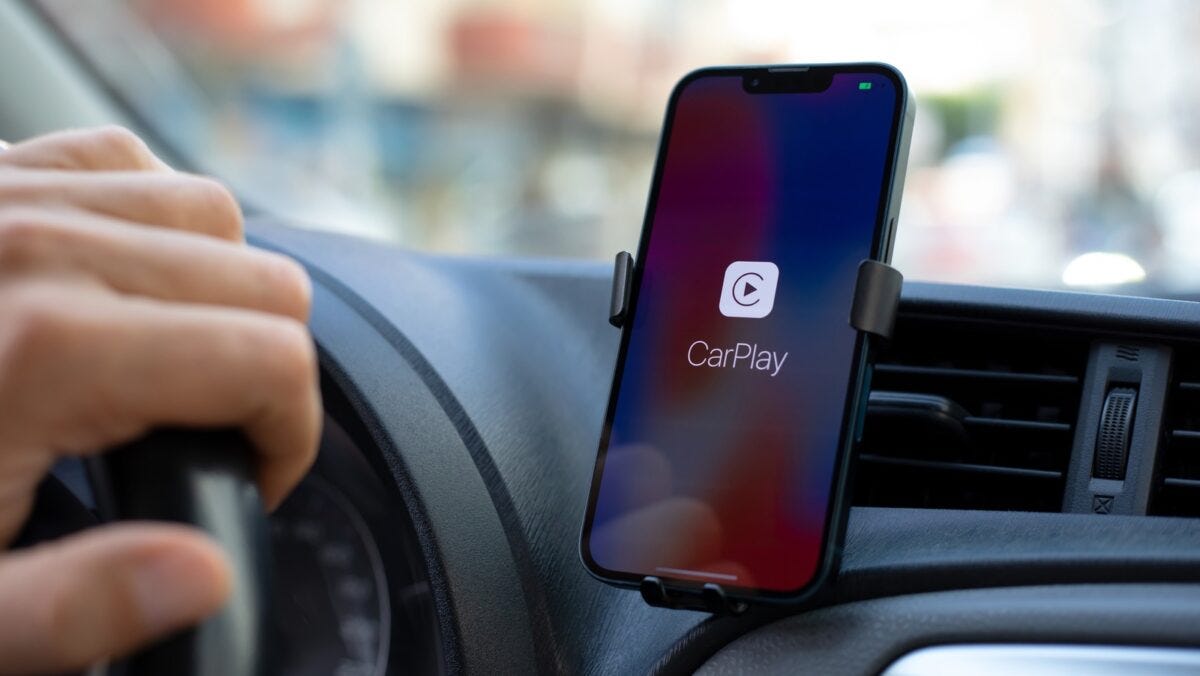 Cómo transmitir vídeos desde iPhone a CarPlay: guía paso a paso