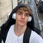Luca's avatar