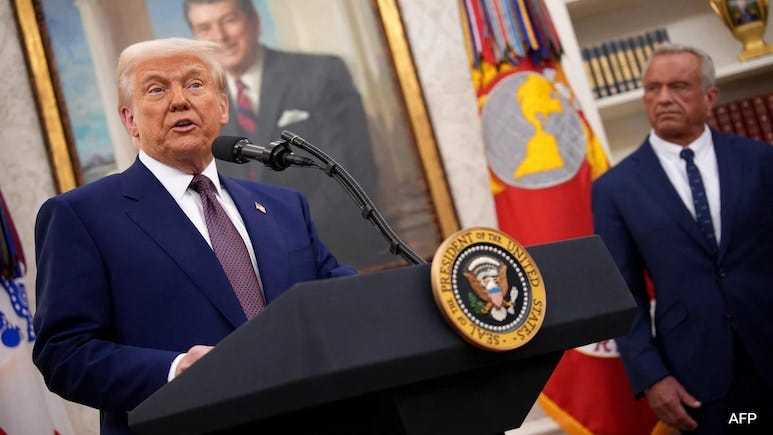 "BRICS Is Dead, Will Impose 100% Tariff If Dollar Replaced", Warns Trump "BRICS Is Dead, Will Impose 100% Tariff If Dollar Replaced", Warns Trump