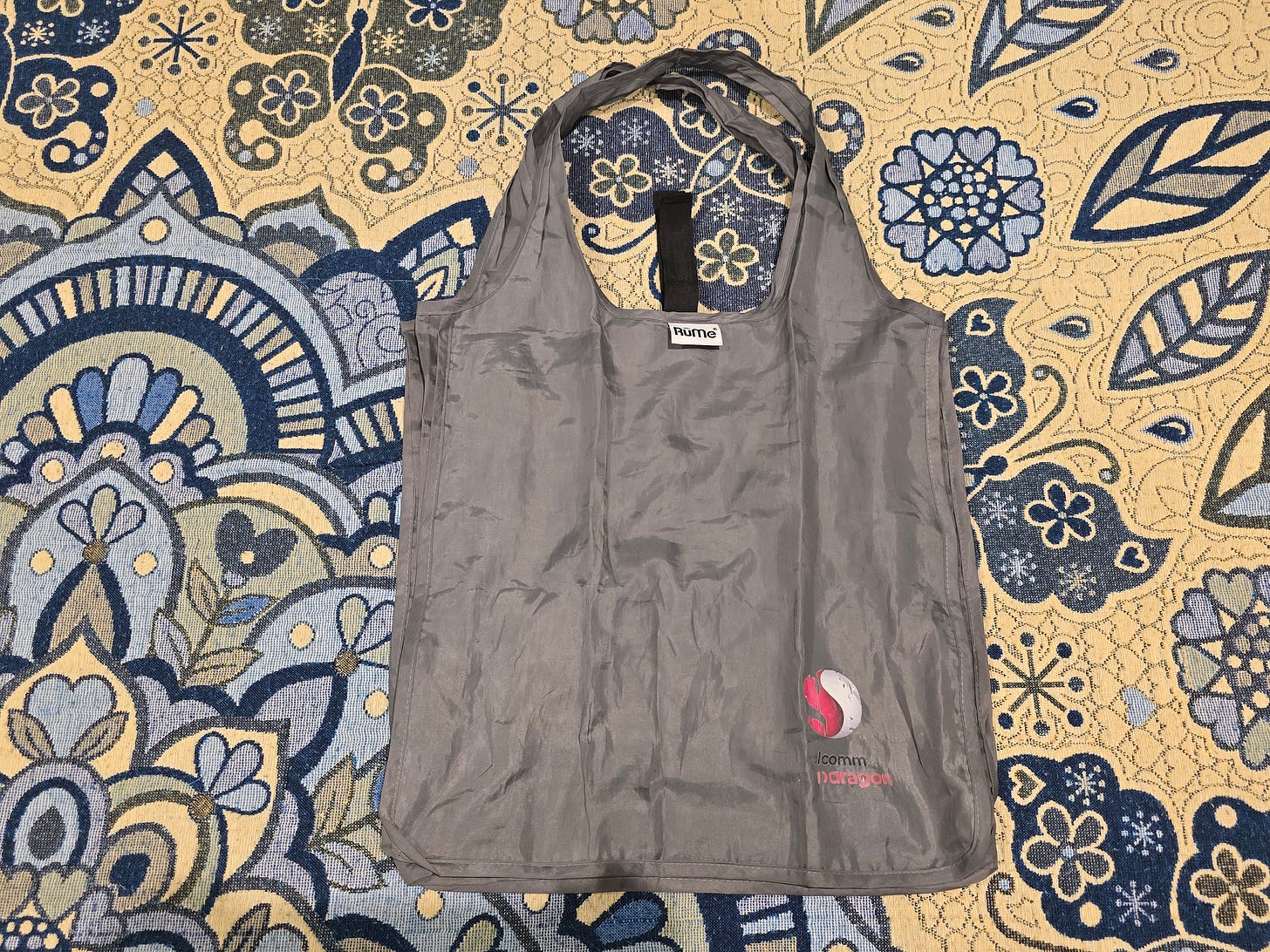 Reusable shopping bag Reusable shopping bag