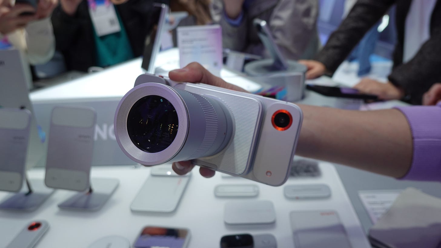 Tecno modular magnetic phone Tecno modular magnetic phone