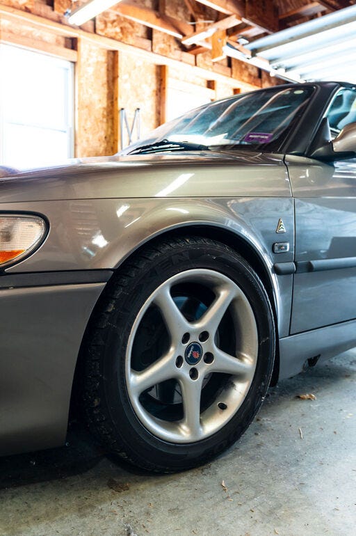 Saab 9-3 Viggen wheel detail