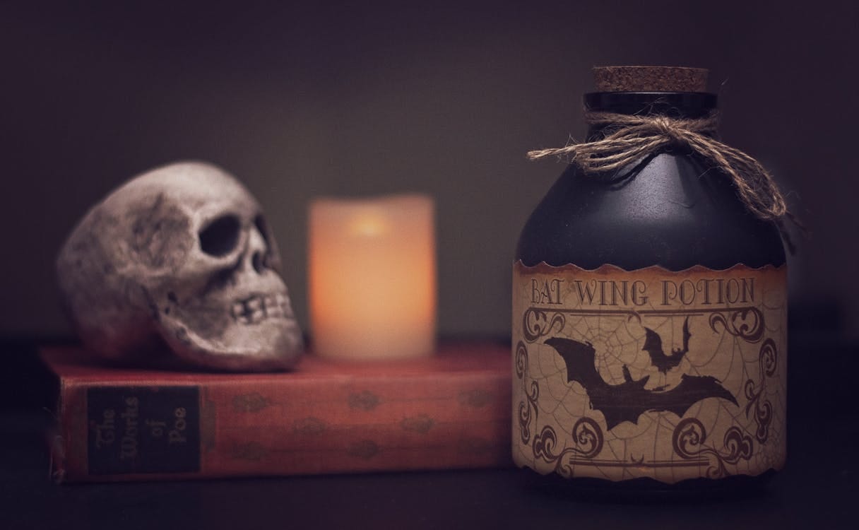 White Skull Table Decor White Skull Table Decor