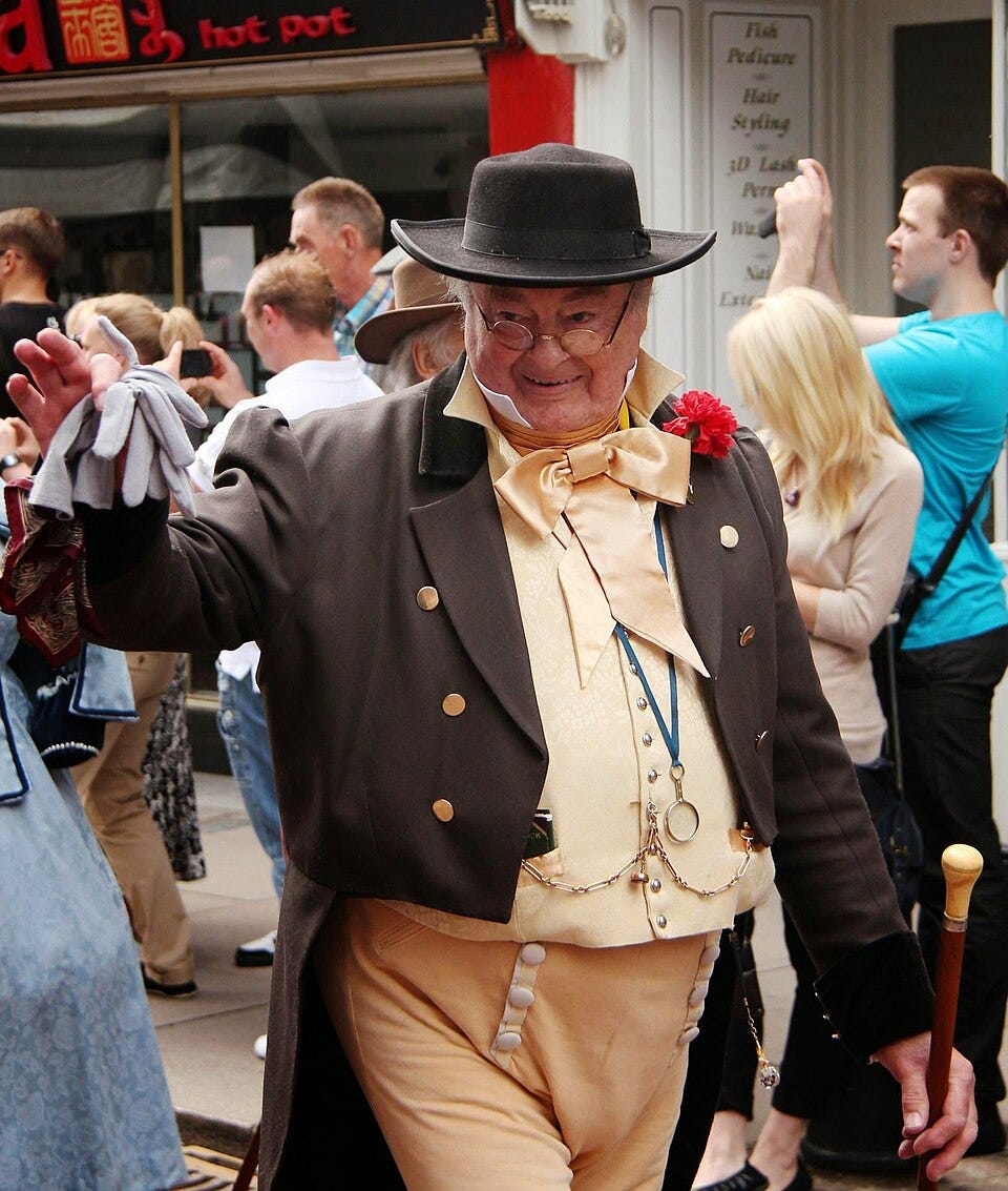 File:Rochester Dickens Festival 2013 103.jpg
