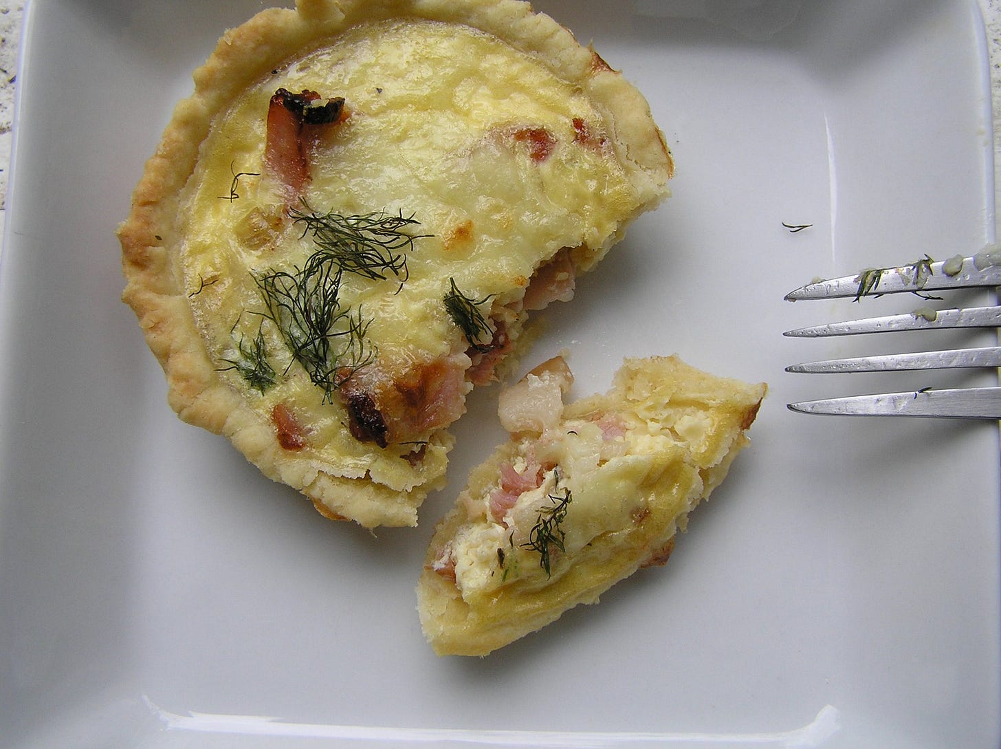 No photo description available.