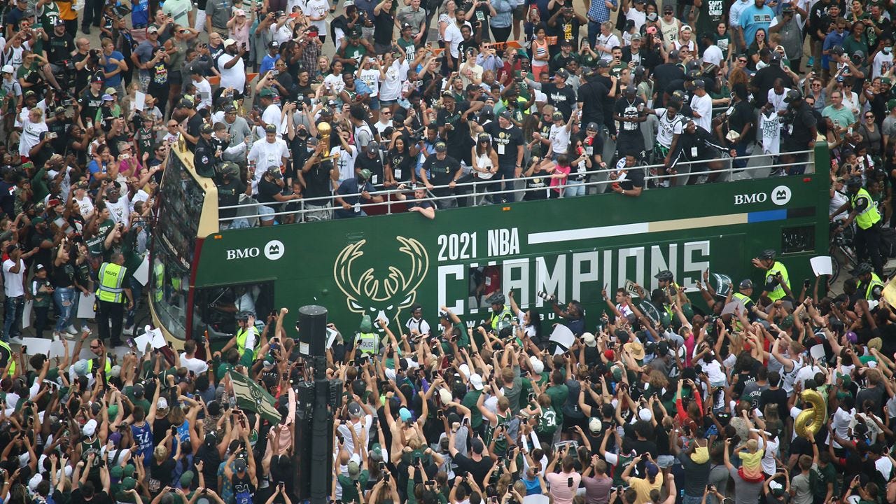 Thousands of fans come for Bucks NBA Championship parade Thousands of fans come for Bucks NBA Championship parade