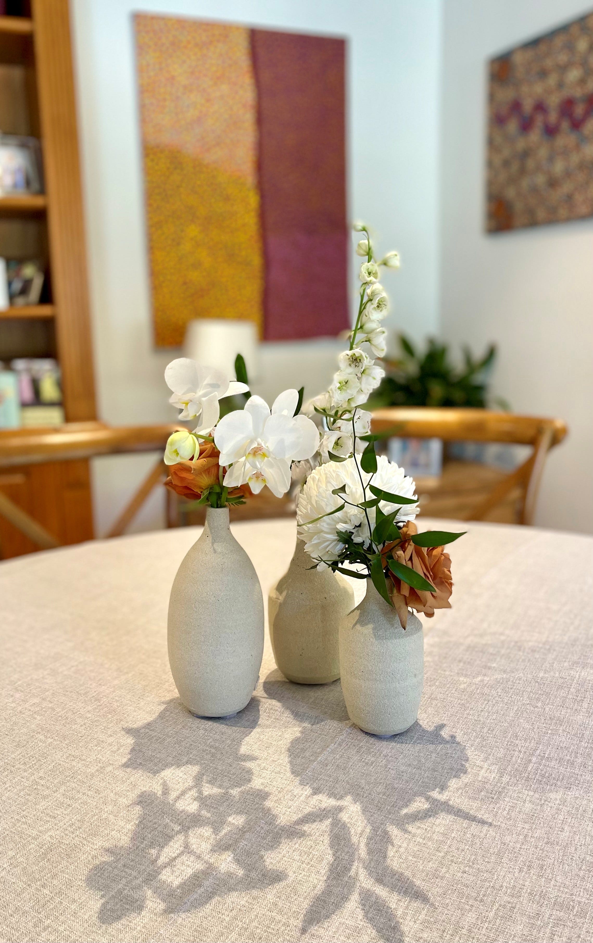 Easy Professional Tips on How to Arrange Bud Vases