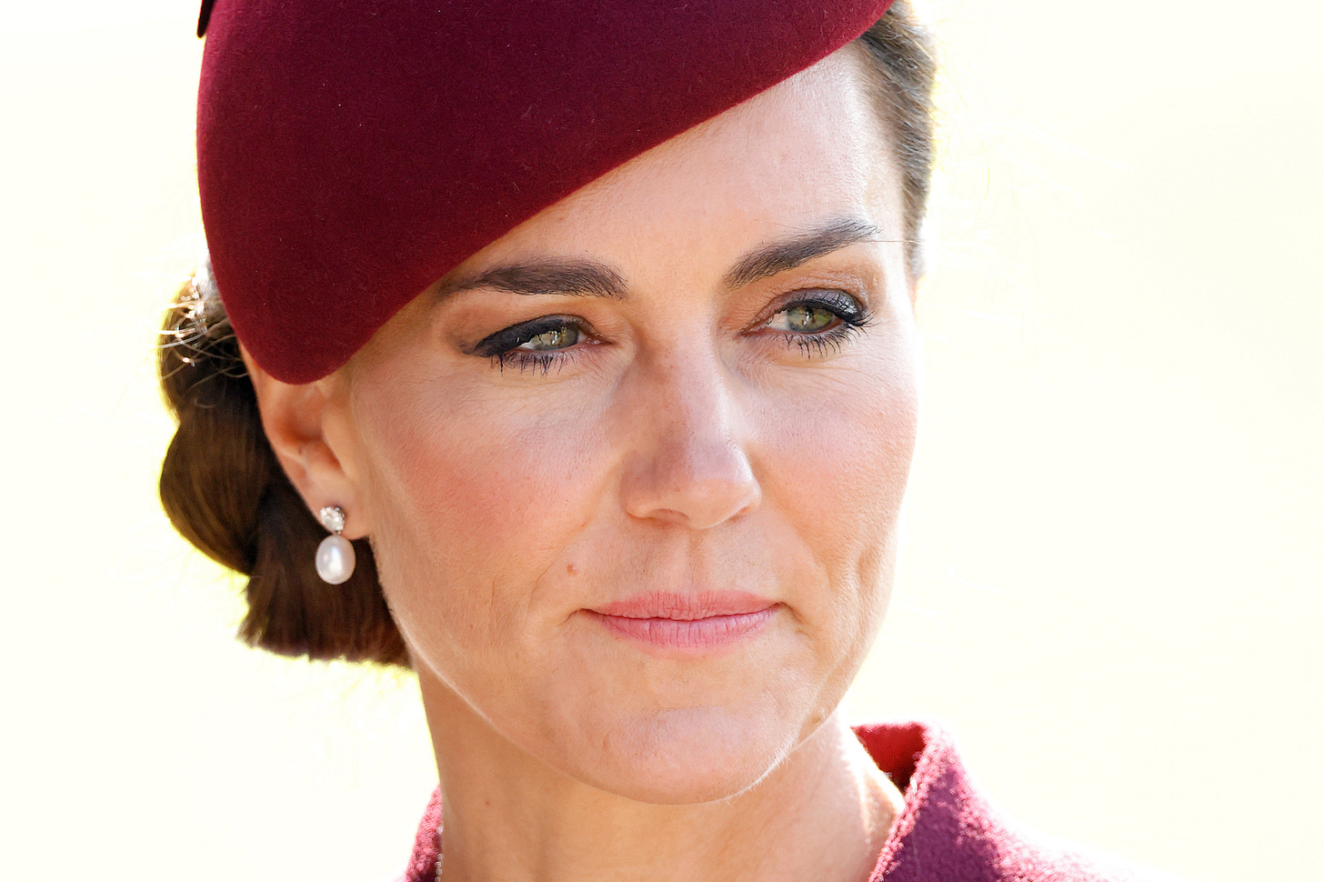 kate middleton looking pensive