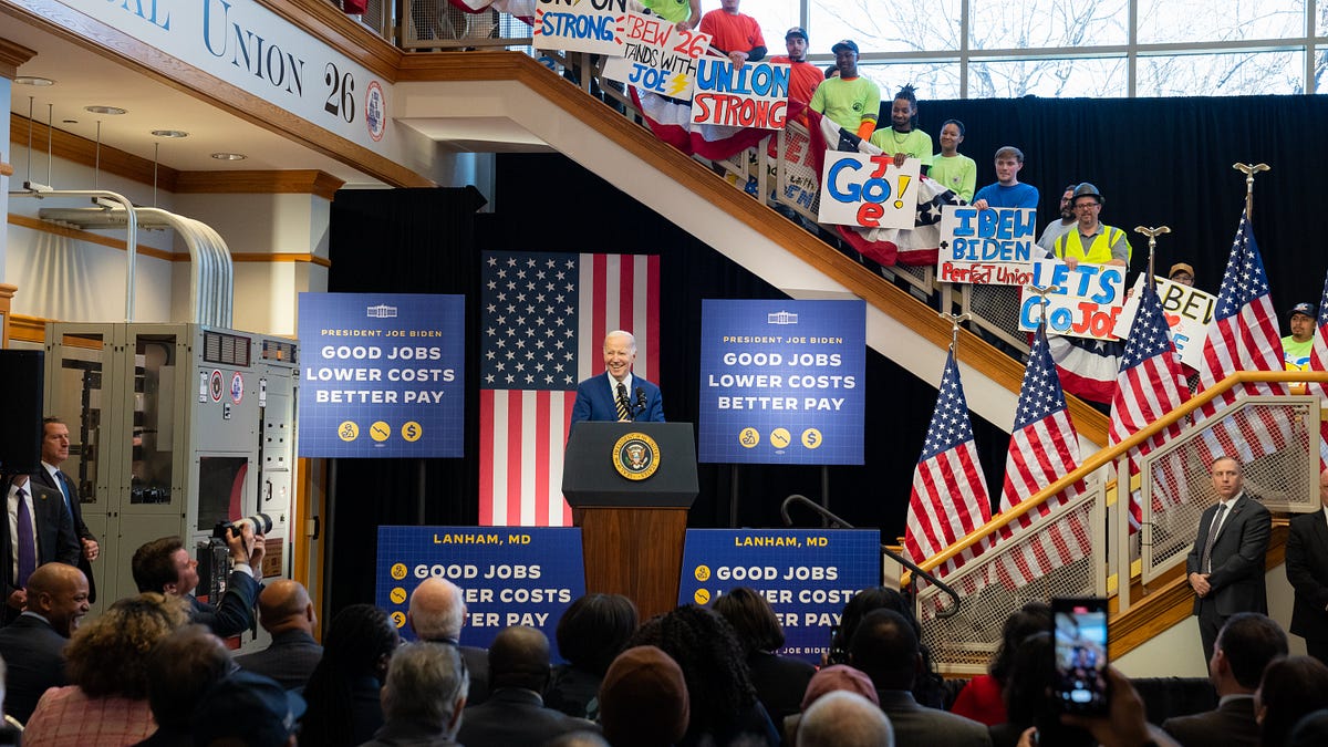 simonwdc.substack.com