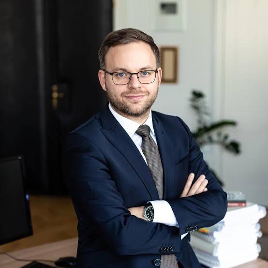 dr. Orbán Balázs - Nemzeti Tehetség Központ
