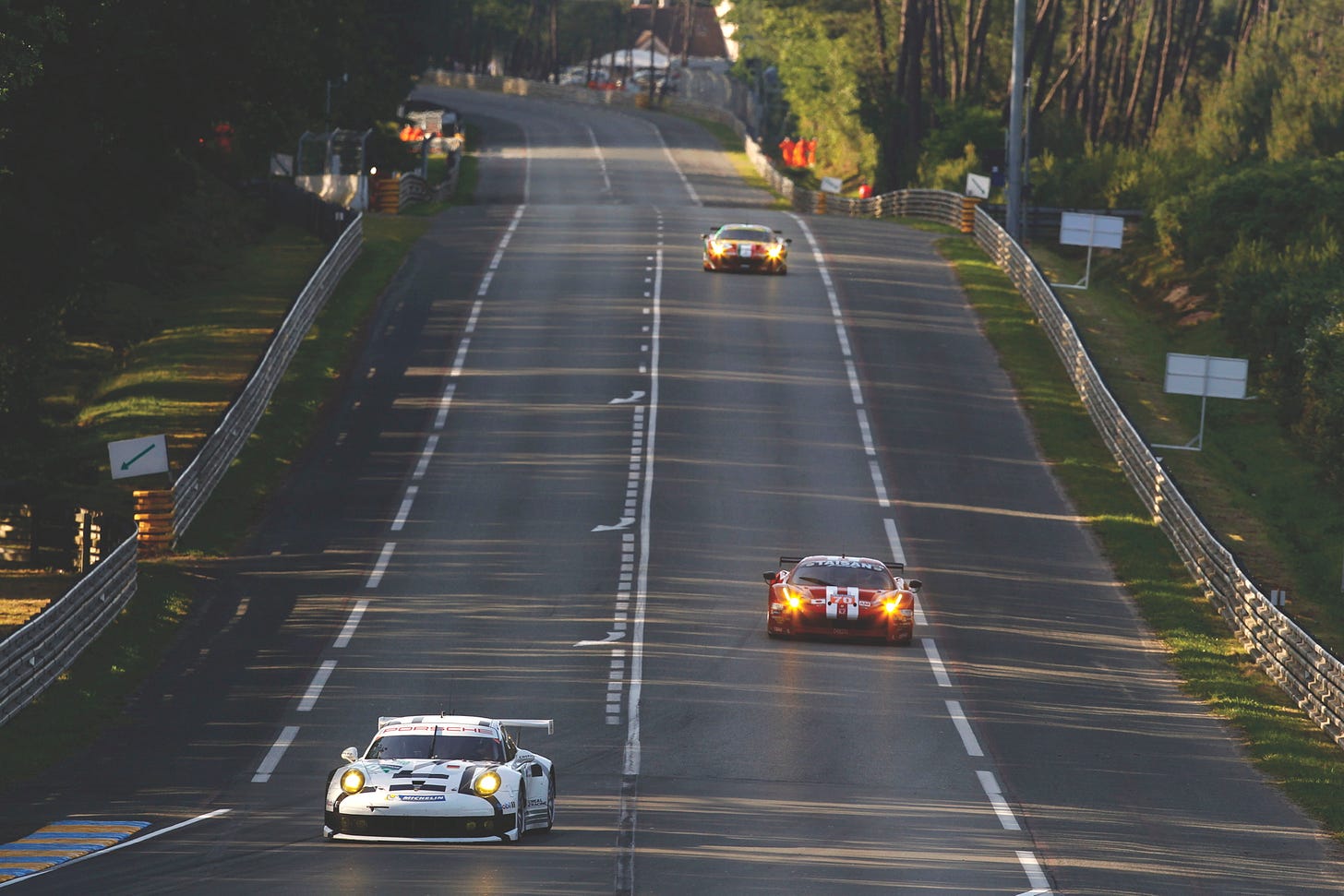 https://www.historyracingpedia.com/assets/images/mulsanne-straight.jpg https://www.historyracingpedia.com/assets/images/mulsanne-straight.jpg