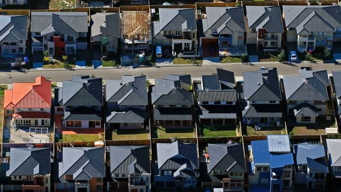 Dark roofs banned in Wilton - Breakfast - ABC Radio