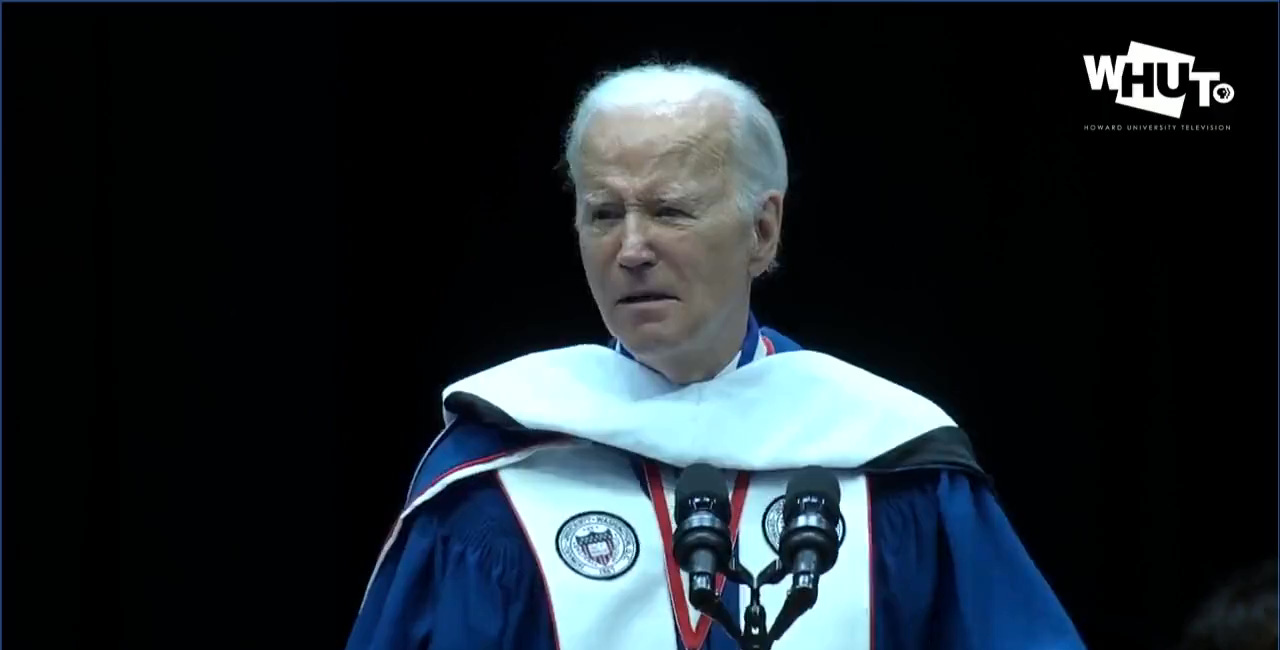 "A hazánkat fenyegető legveszélyesebb terrorista fenyegetés a fehér felsőbbrendűség" - Joe Biden