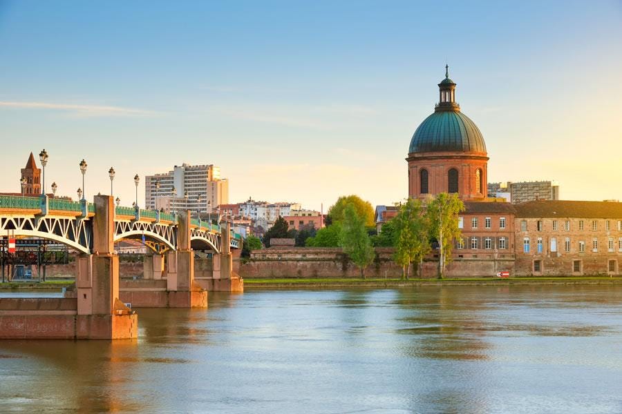 Tourism in Toulouse: Holidays, Breaks and Outings - Visiting the Pink City