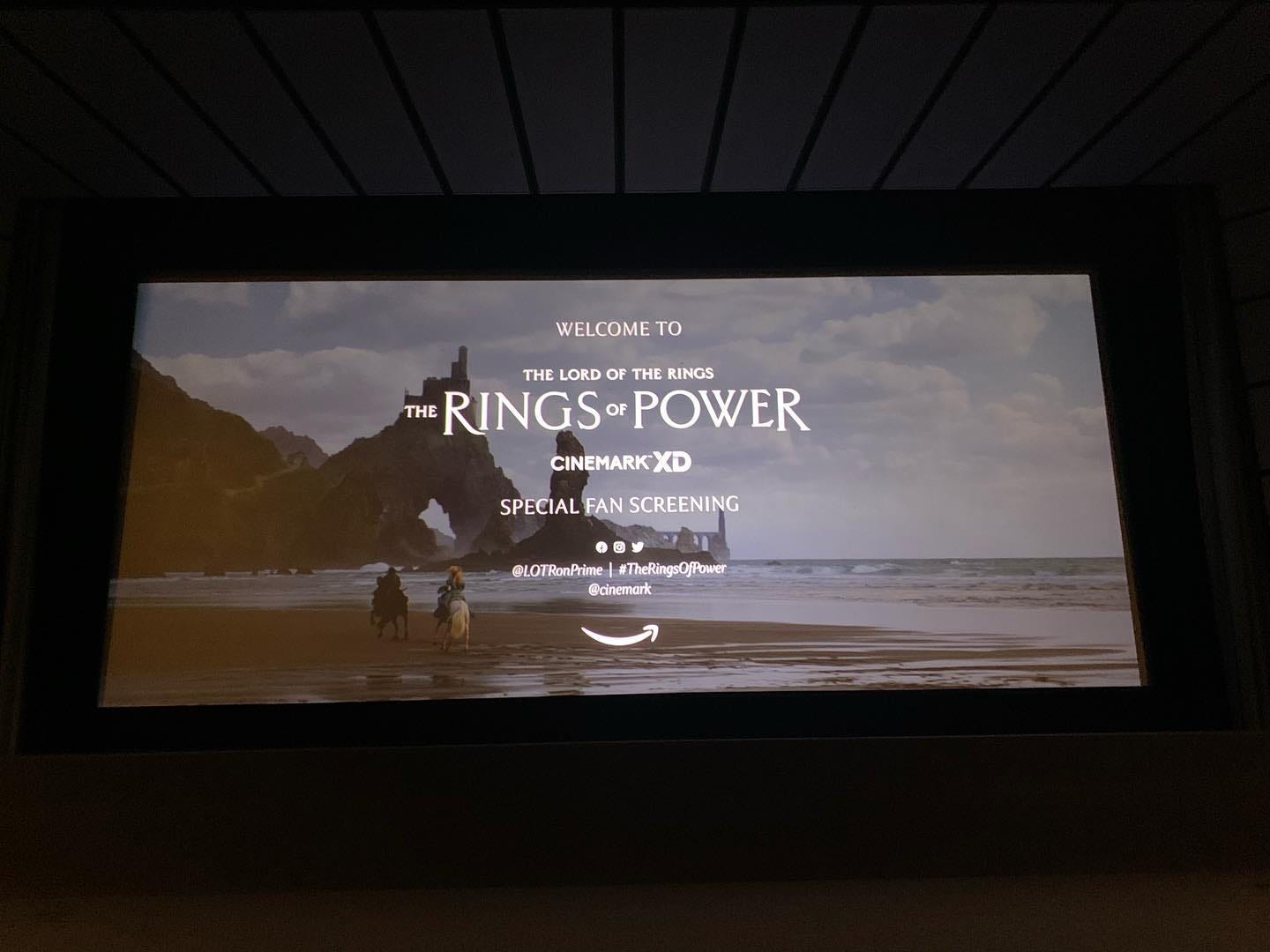 May be an image of 2 people, screen, television and text that says "WELCOME TO THE LORD OF THE RINGS THE RINGS POWER CINEMARKXD SPECIAL FAN SCREENING @LOTRonPrime #TheRingsOfPower @cinemark"