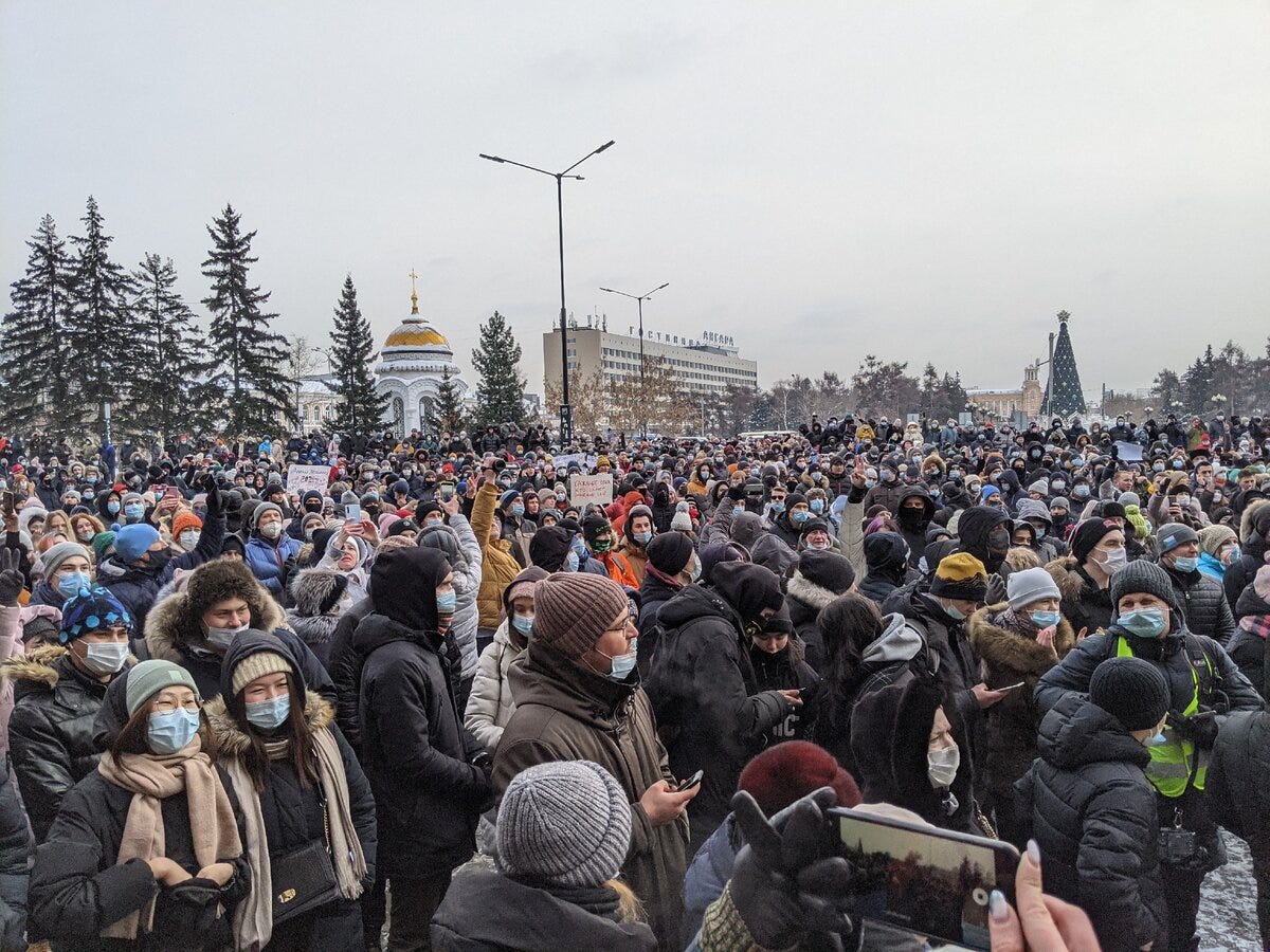 Три-два-раз, Путин — пид@ас! Репортаж с митинга Навального в Иркутске